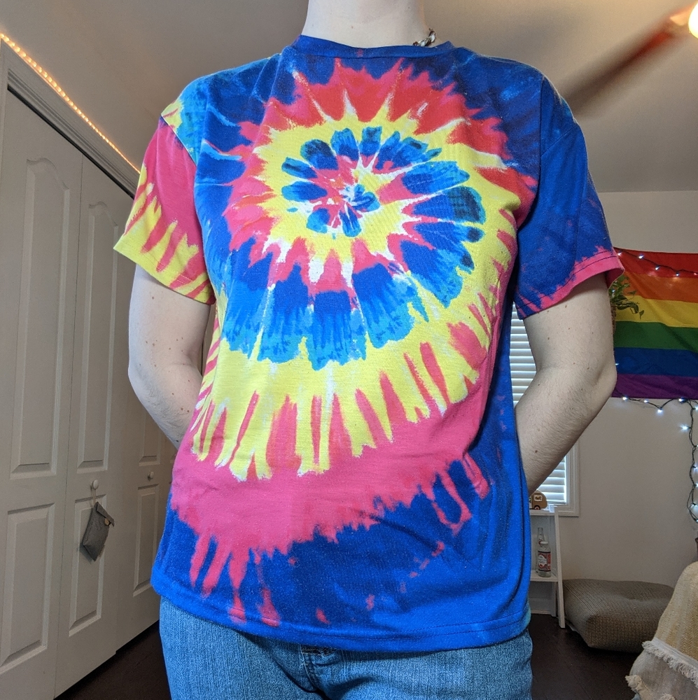 Tye dye tee-shirt